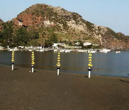 Hola Mediterranean Vulcano (Isola)