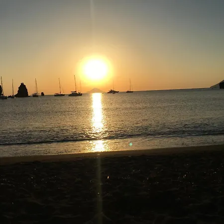 Hola Mediterranean *