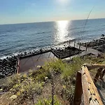 Hola Mediterranean * Vulcano (Isola)